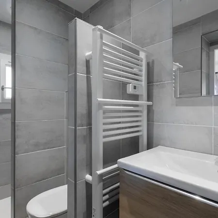 Outstanding Ac 2 Bedroom With Terrace Close To Beaches - Dodo Et Tartine