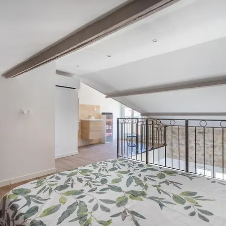 Apartment Outstanding Ac 2 Bedroom With Terrace Close To Beaches - Dodo Et Tartine